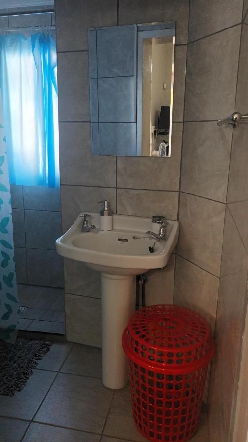 Bertha'S Place Apartment Pretoria Bagian luar foto